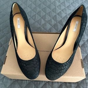 Geox RESPIRA Black Suede Heels